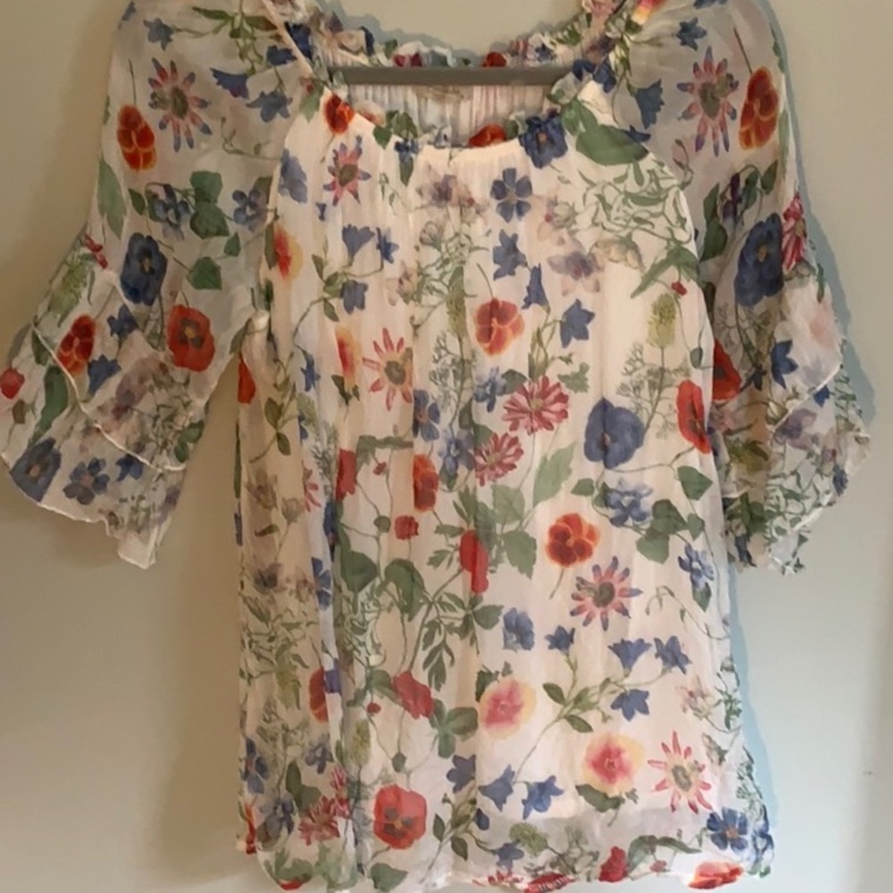 Fun silk floral top made in Italy